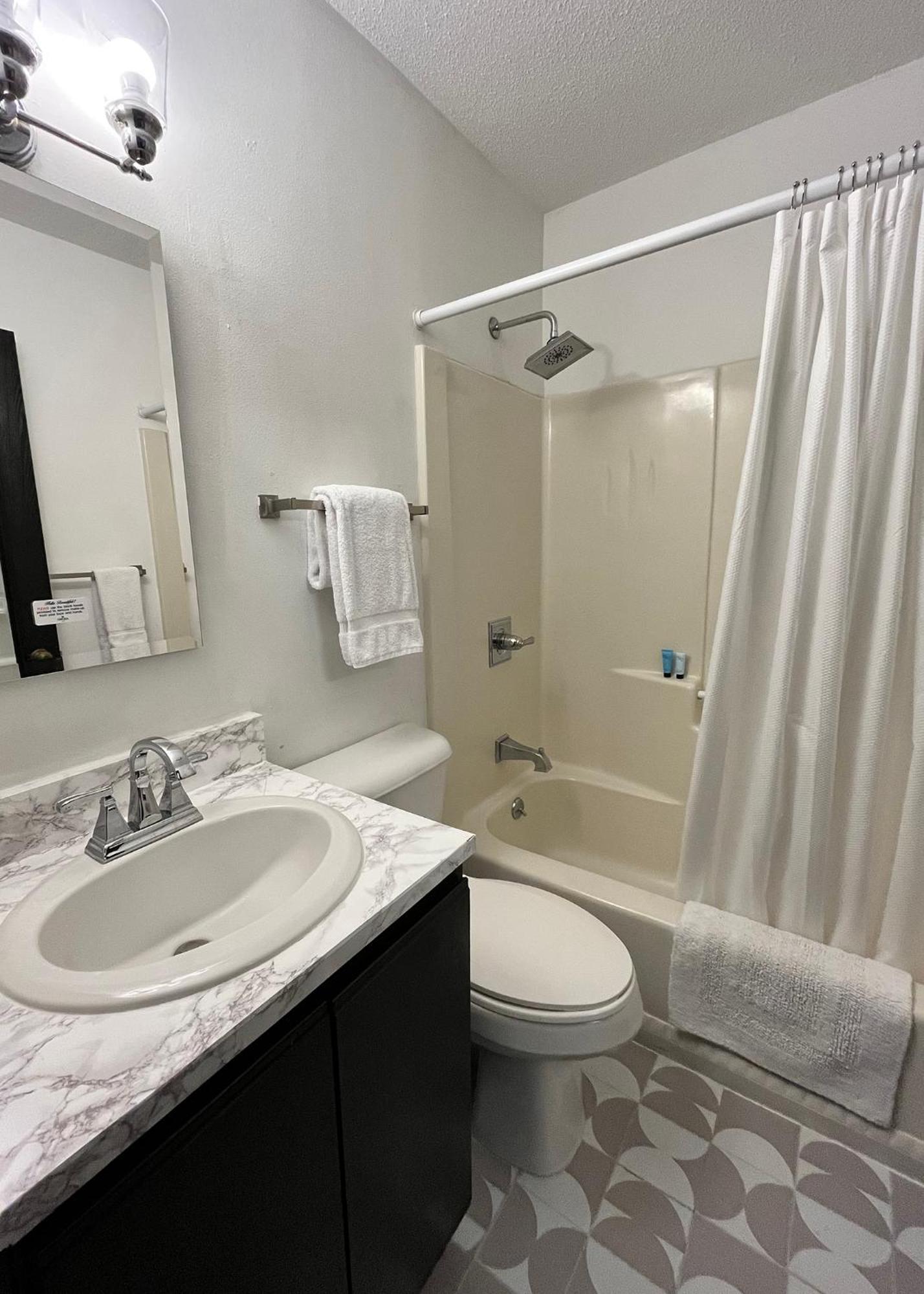 Onora Suites Wausau Esterno foto